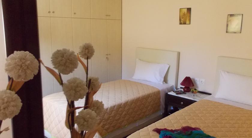 Manto On The Beach Apartments Barbati Pokoj fotografie