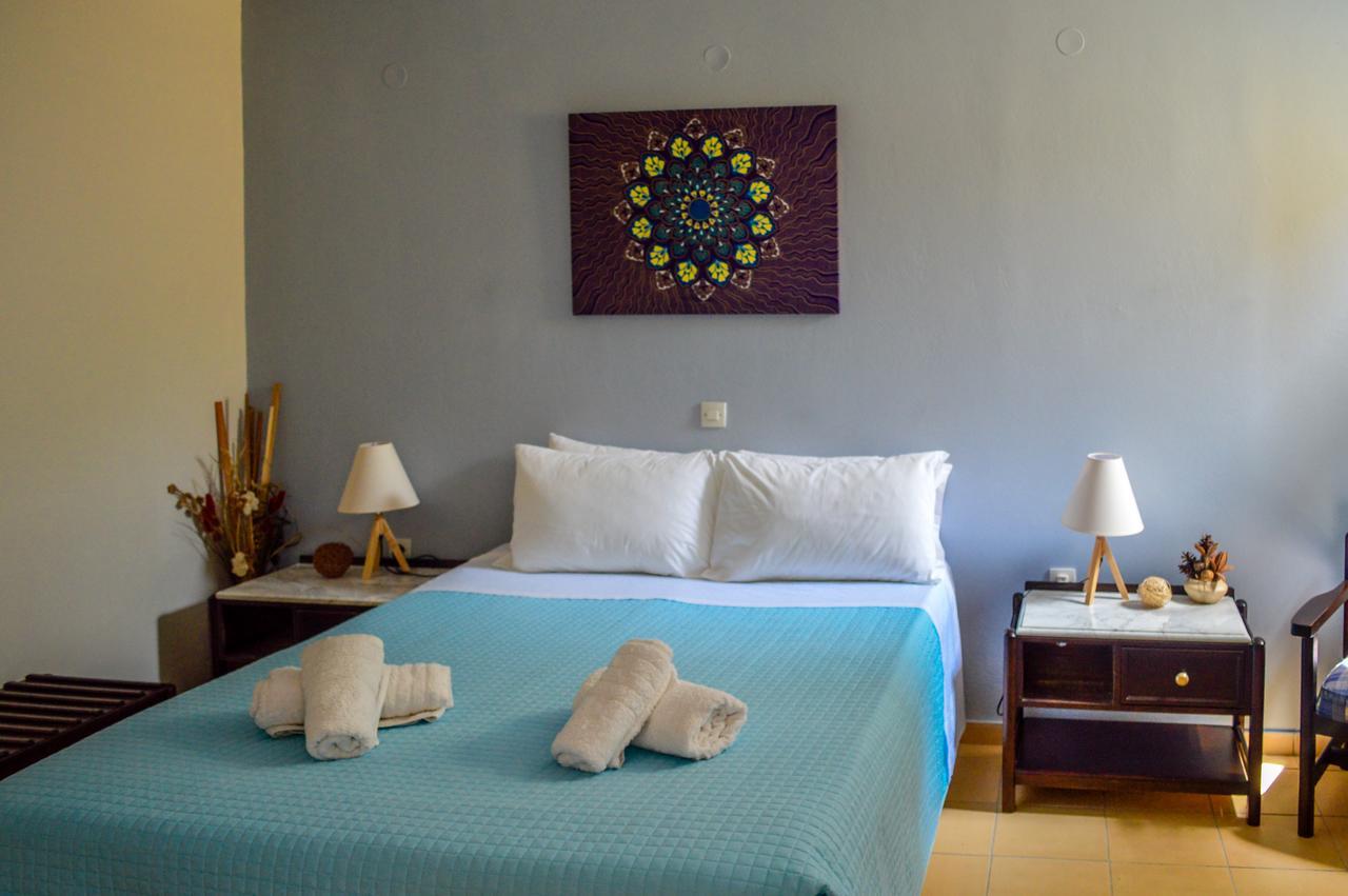 Manto On The Beach Apartments Barbati Exteriér fotografie