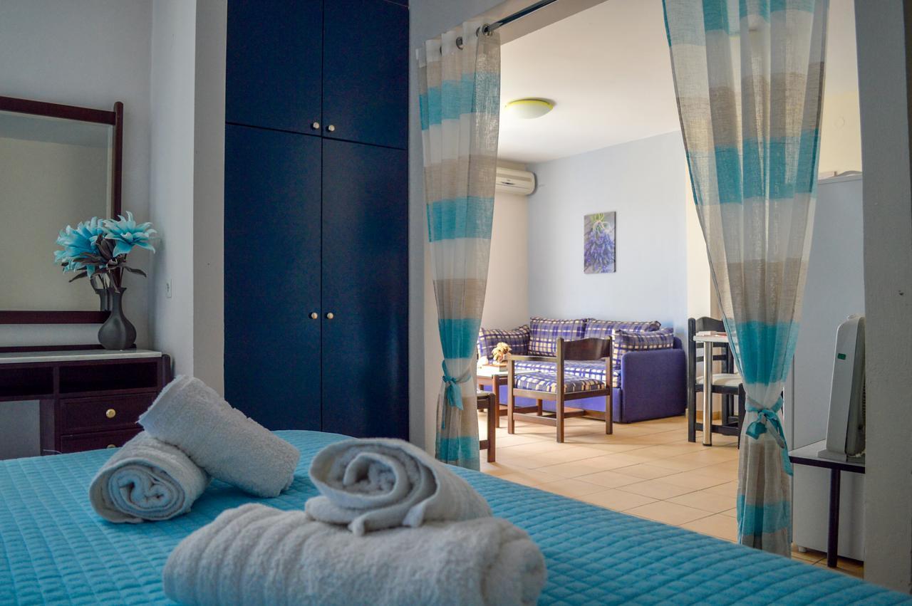 Manto On The Beach Apartments Barbati Exteriér fotografie